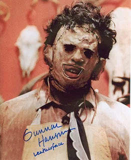 Gunnar Hansen autograph