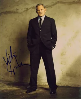 Victor Garber autograph