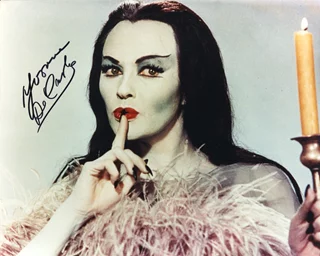 Yvonne DeCarlo autograph