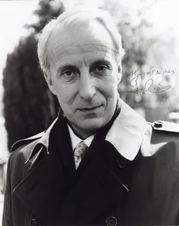 Ian Richardson autograph