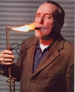 Dennis Hopper autograph
