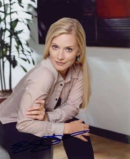 Emily Procter autograph