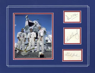 Apollo XII autograph