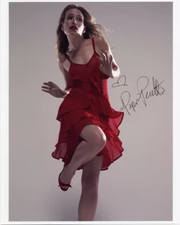 Piper Perabo autograph