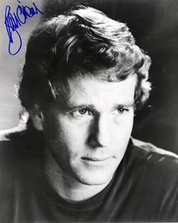 Ryan O'Neal autograph