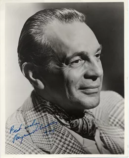 Raymond Massey autograph