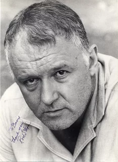 Rod Steiger autograph