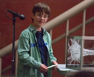 Chris O'Neil autograph