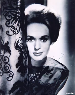 Tippi Hedren autograph