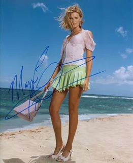 Maggie Grace autograph