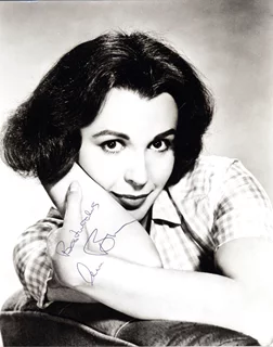 Claire Bloom autograph