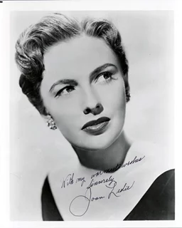 Joan Leslie autograph