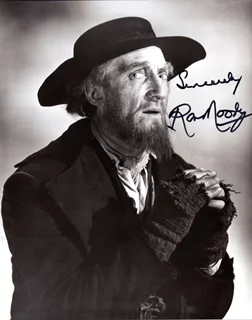 Ron Moody autograph