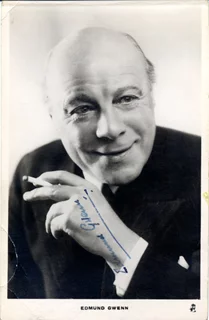Edmund Gwenn autograph