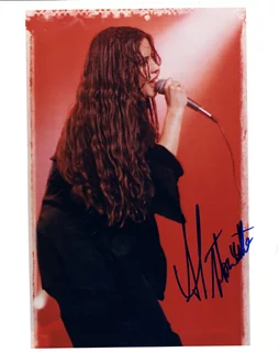 Alanis Morissette autograph