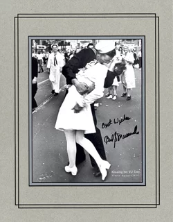 V-J Day Nurse and Sailor autograph