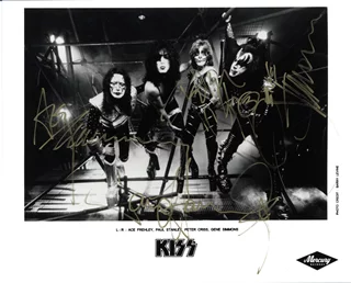 Kiss autograph