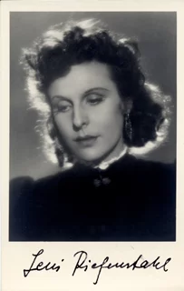 Leni Riefenstahl autograph