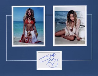 Shakira autograph