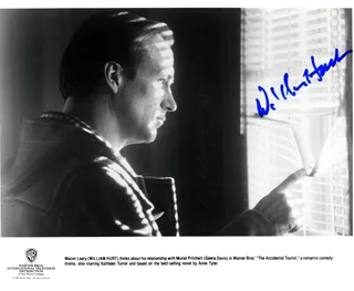 William Hurt autograph
