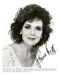 Diana Rigg autograph