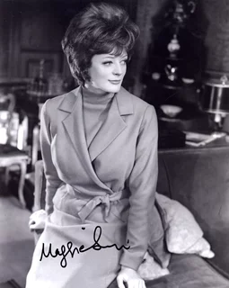 Maggie Smith autograph