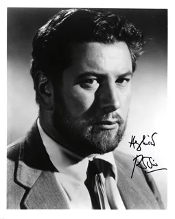 Peter Ustinov autograph