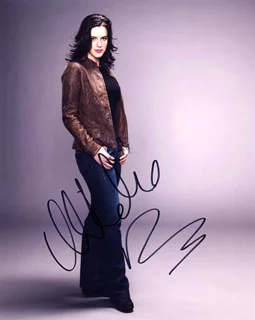 Michelle Ryan autograph