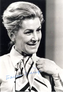 Traudl Junge autograph