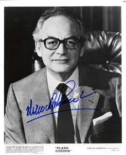 Dino  De Laurentiis autograph