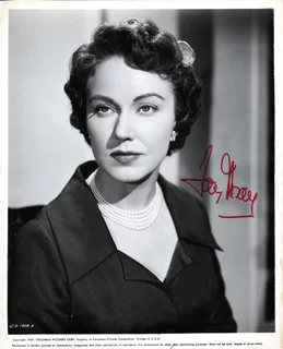 Fay Wray autograph