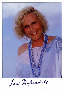 Leni Riefenstahl autograph