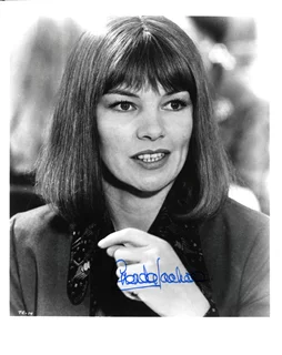 Glenda Jackson autograph