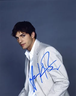 Ashton Kutcher autograph