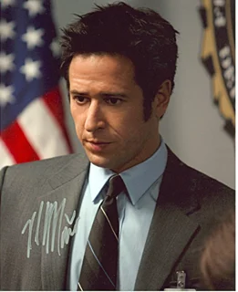 Rob Morrow autograph