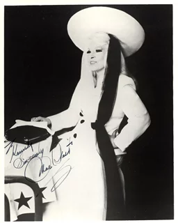 Mae West autograph