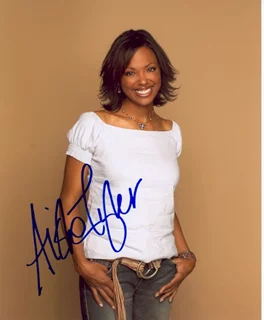 Aisha Tyler autograph