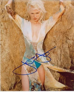 January Jones autograph