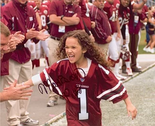 Madison Pettis autograph