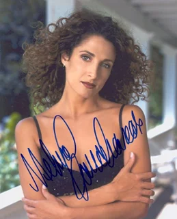 Melina Kanakaredes autograph