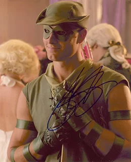 Justin Hartley autograph