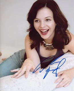 Amber Tamblyn autograph