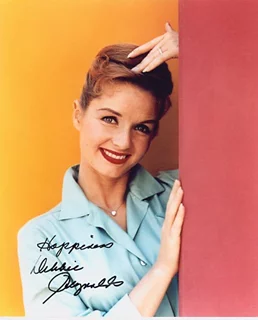 Debbie Reynolds autograph