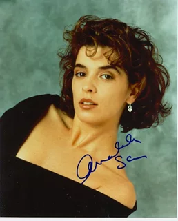 Annabella Sciorra autograph