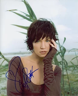 Ashley Scott autograph