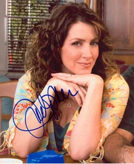 Joely Fisher autograph