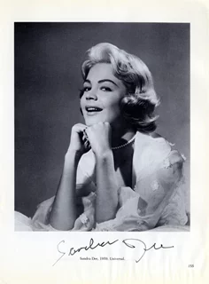 Sandra Dee autograph