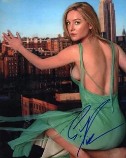 Elisabeth Rohm autograph
