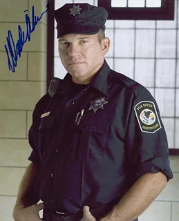 Wade Williams autograph