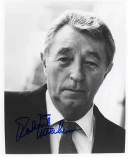Robert Mitchum autograph